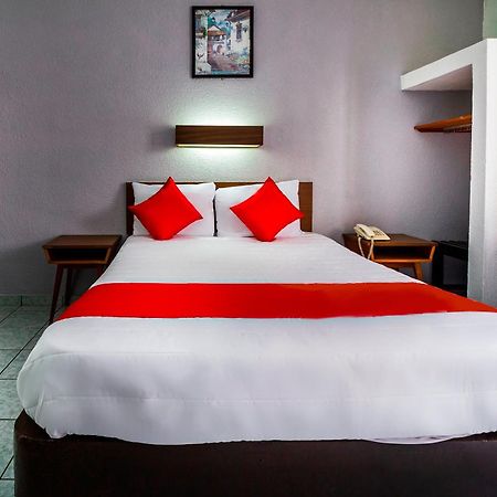 Hotel Canada, Guadalajara Bagian luar foto