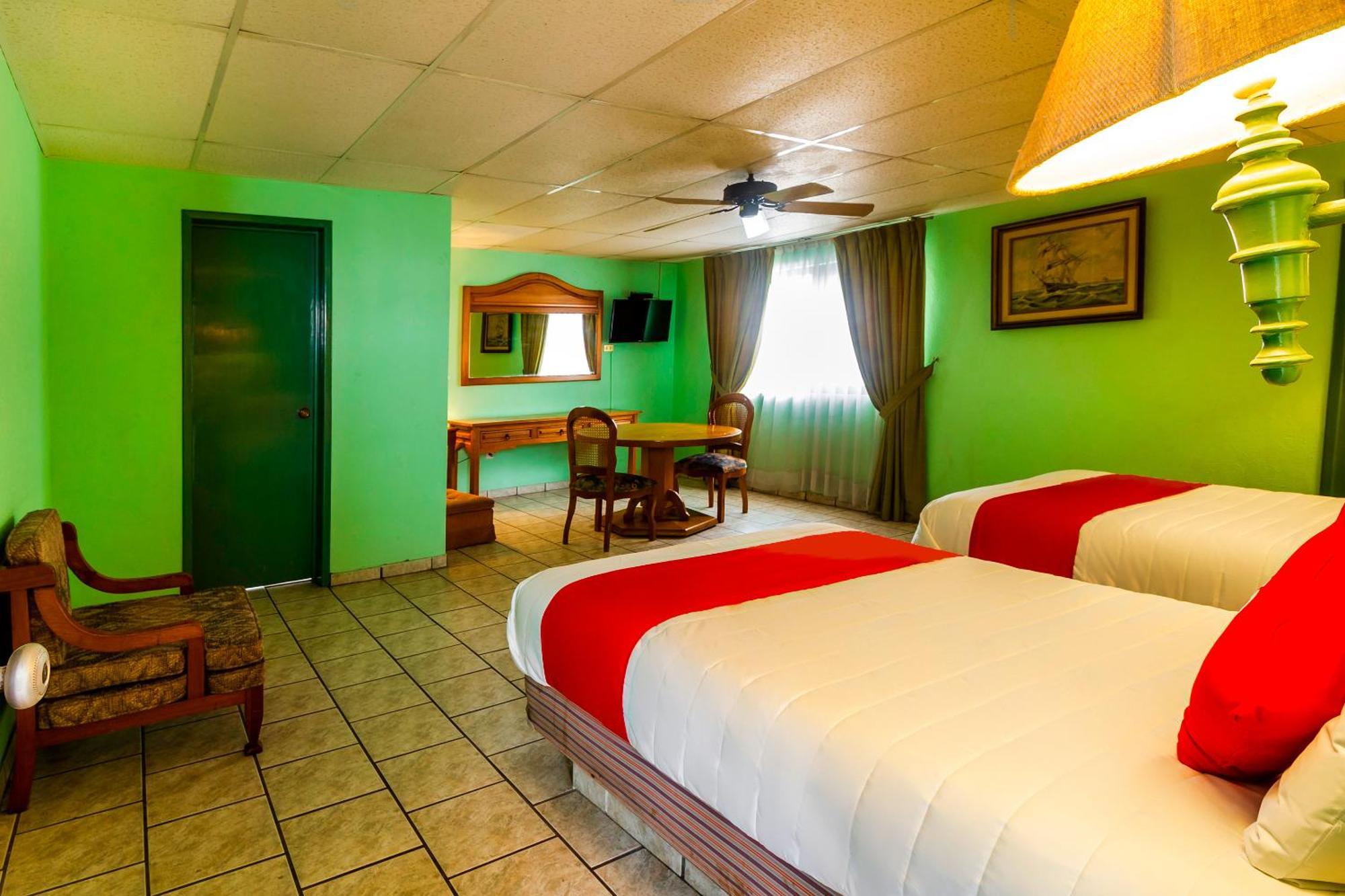 Hotel Canada, Guadalajara Bagian luar foto
